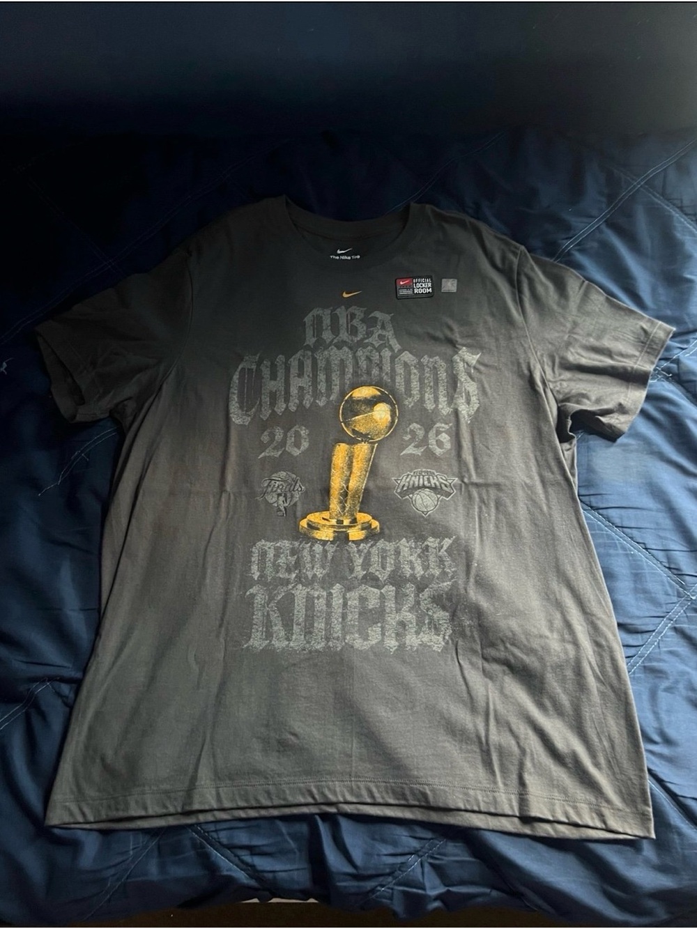 Nike Dark Gray New York Knicks NBA Champions Graphic Tee with Gold Trophy